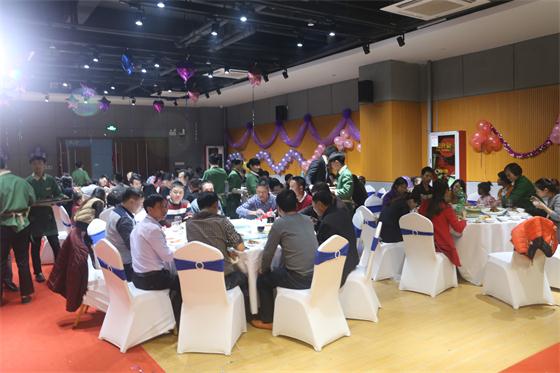 超越激光周年晚會(huì)用餐 超越激光周年晚會(huì)用餐