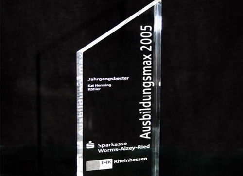 激光打標(biāo)機(jī)在市場(chǎng)的應(yīng)用與優(yōu)勢(shì)有哪些？2